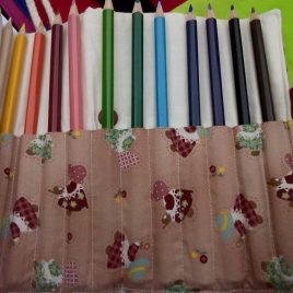 Estuche de lápices de cores